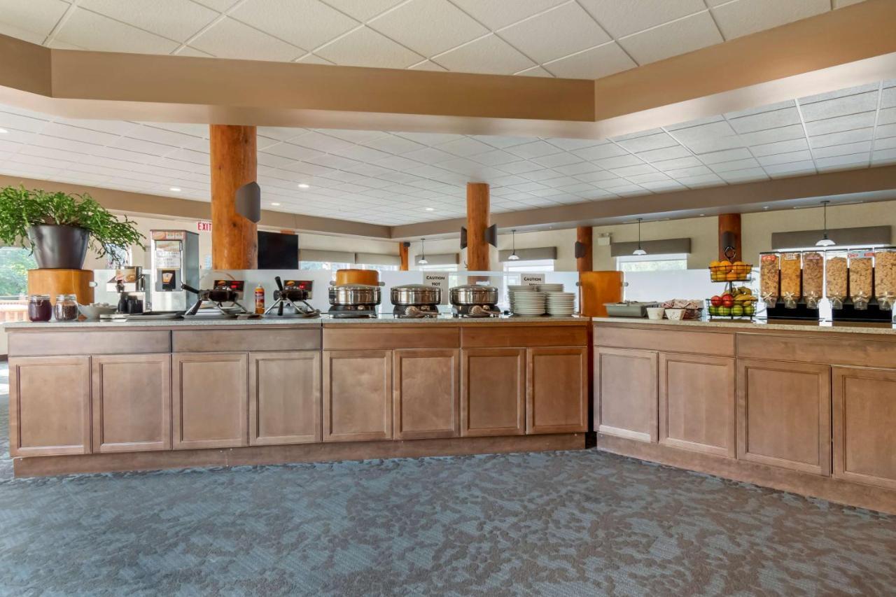Best Western Plus Valemount Inn & Suites Exterior photo